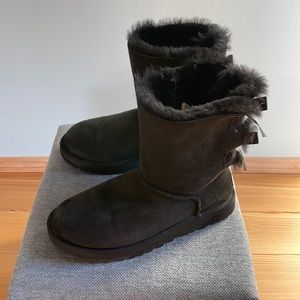 Authentic Ugg Bailey Bow II boot